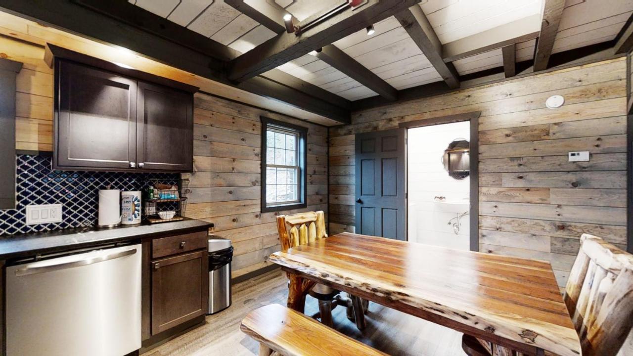Bigfoots Hideaway Cabin Gatlinburg Εξωτερικό φωτογραφία
